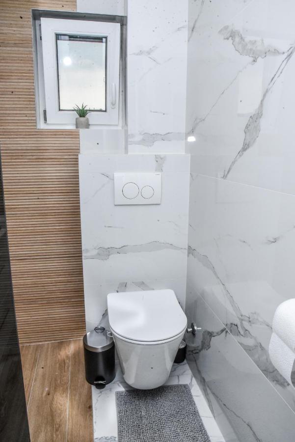 Luxury Villa M&B Tuzla Exterior foto